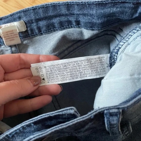 NWOT Forever 21 High Waisted Jeans - Picture 7 of 7